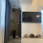 Modern & Cozy In The Heart Of The Apartamento
