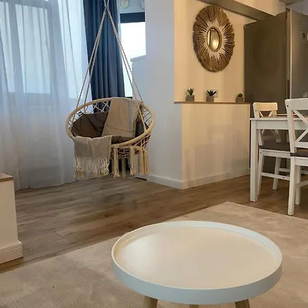 Modern & Cozy In The Heart Of The *