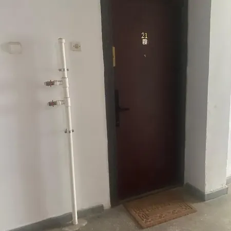 Apartamento Modern & Cozy In The Heart Of The