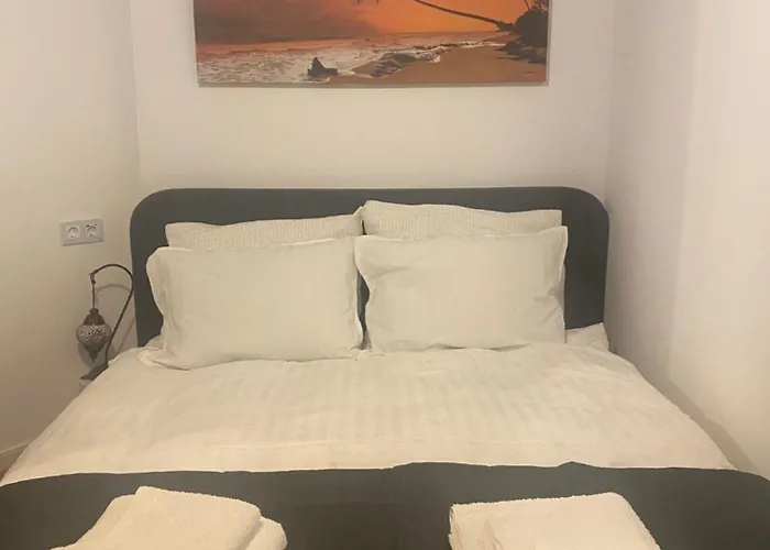 Modern & Cozy In The Heart Of The * Κραϊόβα