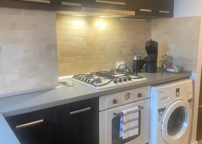 Modern & Cozy In The Heart Of The Διαμέρισμα *