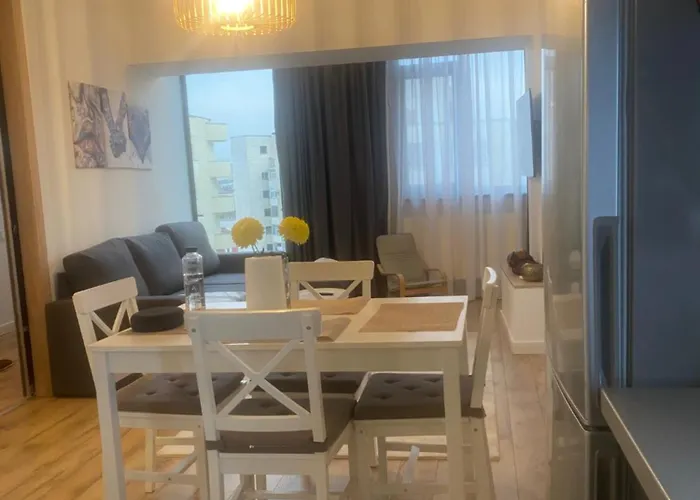 Modern & Cozy In The Heart Of The *