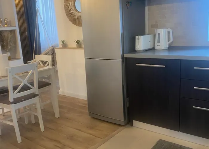 Modern & Cozy In The Heart Of The Κραϊόβα