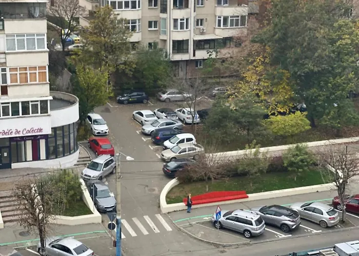 Διαμέρισμα Modern & Cozy In The Heart Of The Κραϊόβα